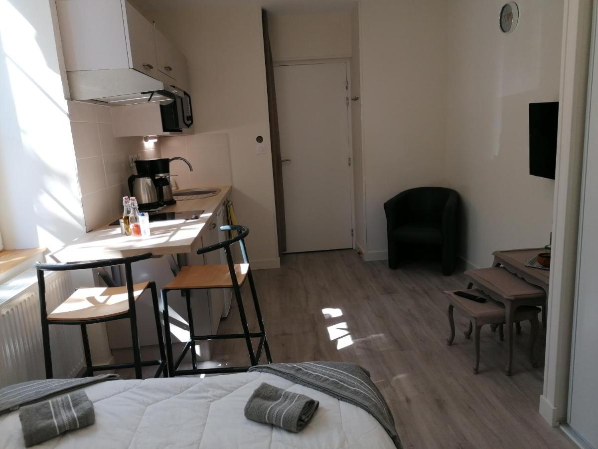 Hotel Entre Les 2 Roches Prisse Экстерьер фото